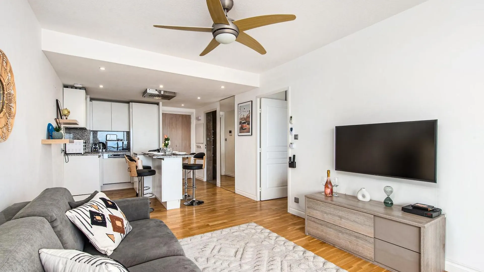 בוסוליי Villa Florentine III - Somptueux Deux Pieces Monaco - Vue Mer - Parking דירה